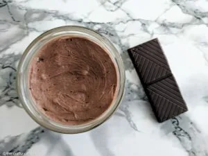 No-Melt Chocolate Body Butter (with Bronzing Effect)